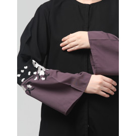 NAZNEEN EMBRODERY AND CONYTRAST  2 SIDE POCKET SLEEVES  FRONT OPEN ABAYA
