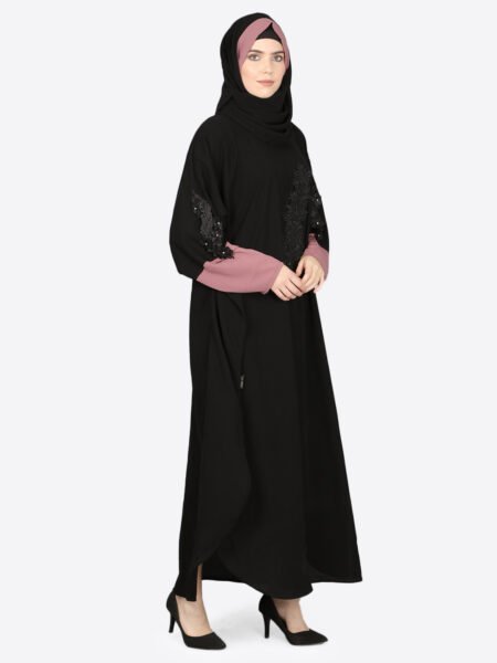 Nazneen Elegant Patchwork Contrast-Cuff Black Kaftan