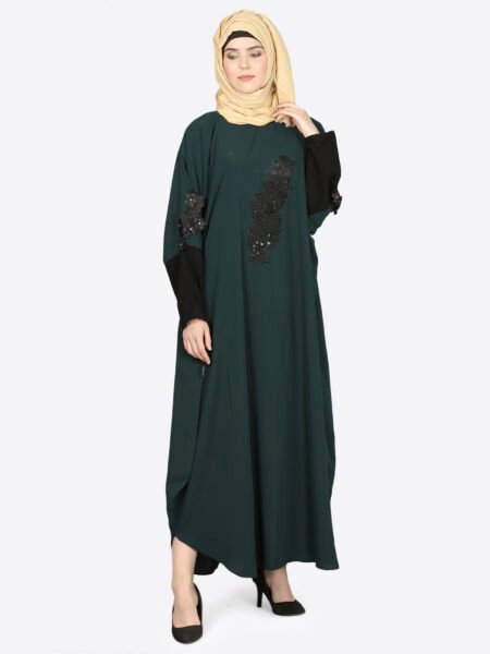 Nazneen Elegant Patchwork Contrast-Cuff Green Kaftan